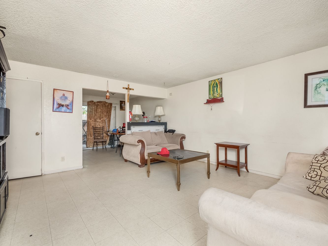 1476 N Cedar Ave, Fresno, CA 93703